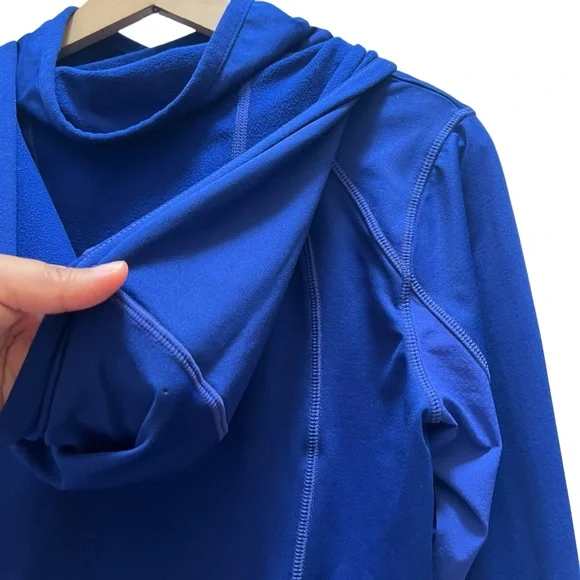 ATHLETA Women’s Plush Tech Hoodie 3.0 in Sapphire Blue Medium - Picture 9 of 14